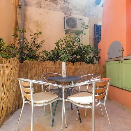 Studio Iris Apartment Rovinj